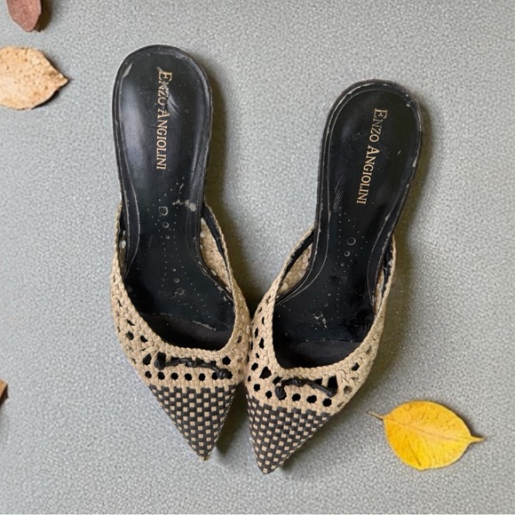 Enzo Angiolini Black and Tan Woven Mules SZ 8.5 - Picture 2 of 9